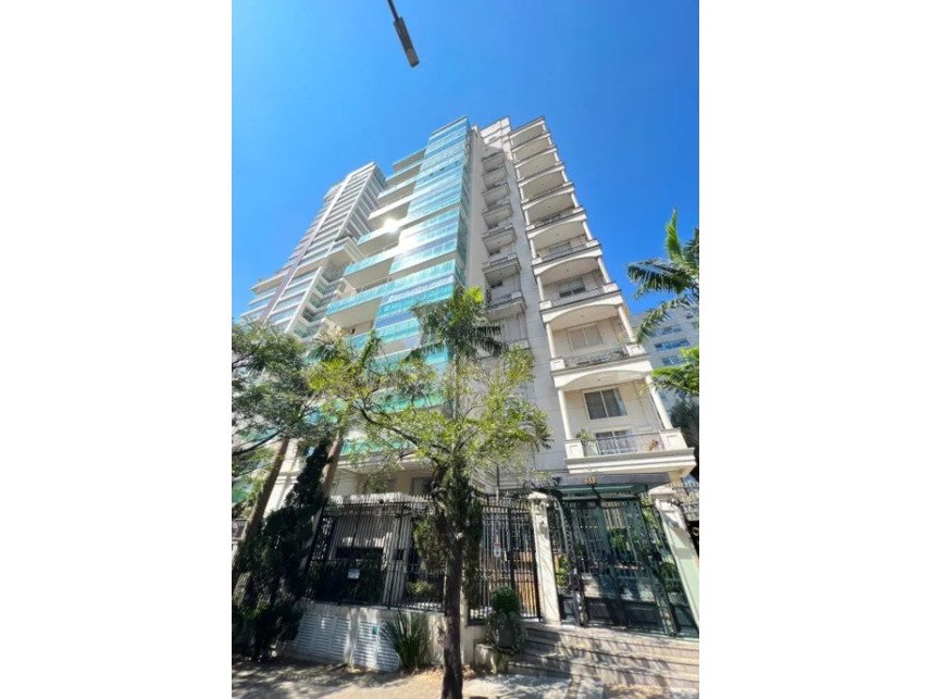 Apartamento em Moema, São Paulo/SP