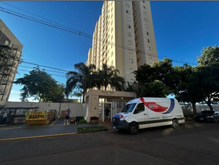 Apartamento em Passeio das Palmeiras, São Carlos/SP